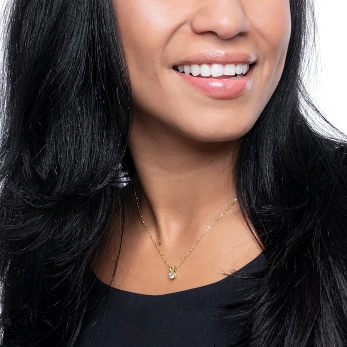 Amazon Essentials IGI Certified 0.25 Carat Solitaire Lab Grown Diamond Pendant Necklace in Solid White 14K Gold, Adjustable 16" Chain with 2" Extender, Jewelry for Women